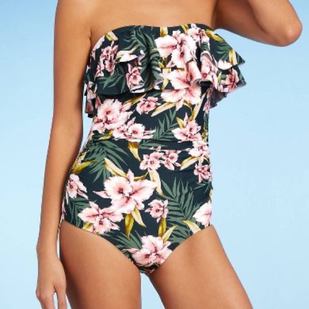 Women's Double Flounce Front High Coverage One Piece Swimsuit - Kona Sol, med